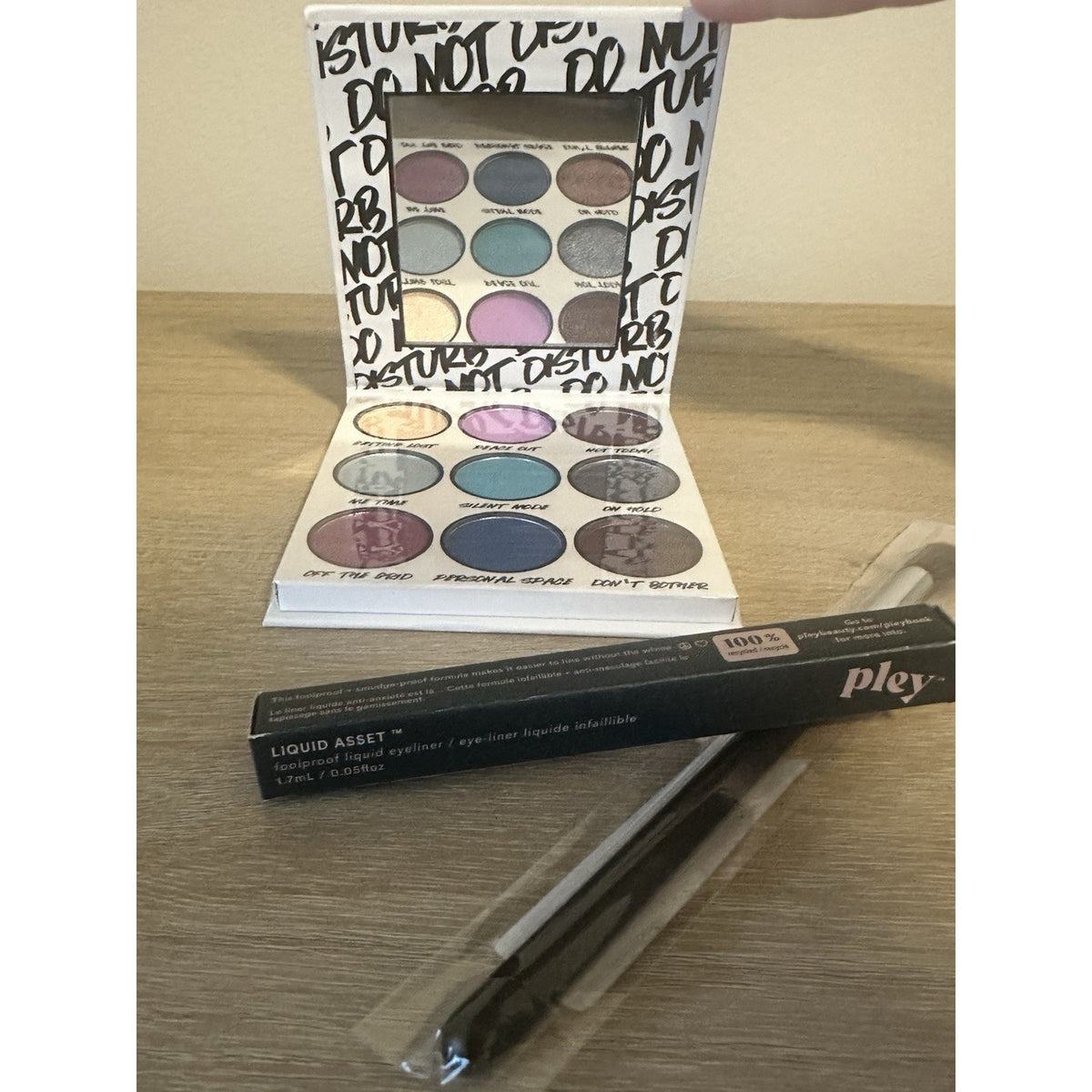 BH Cosmetics Do Not Disturb Palette + Morphe Brush + Pley Liquid Eyeliner