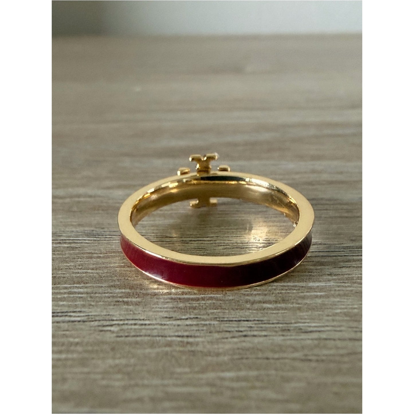 Tory Burch Burgundy Enamel Logo Ring Gold Tone Size 7 New