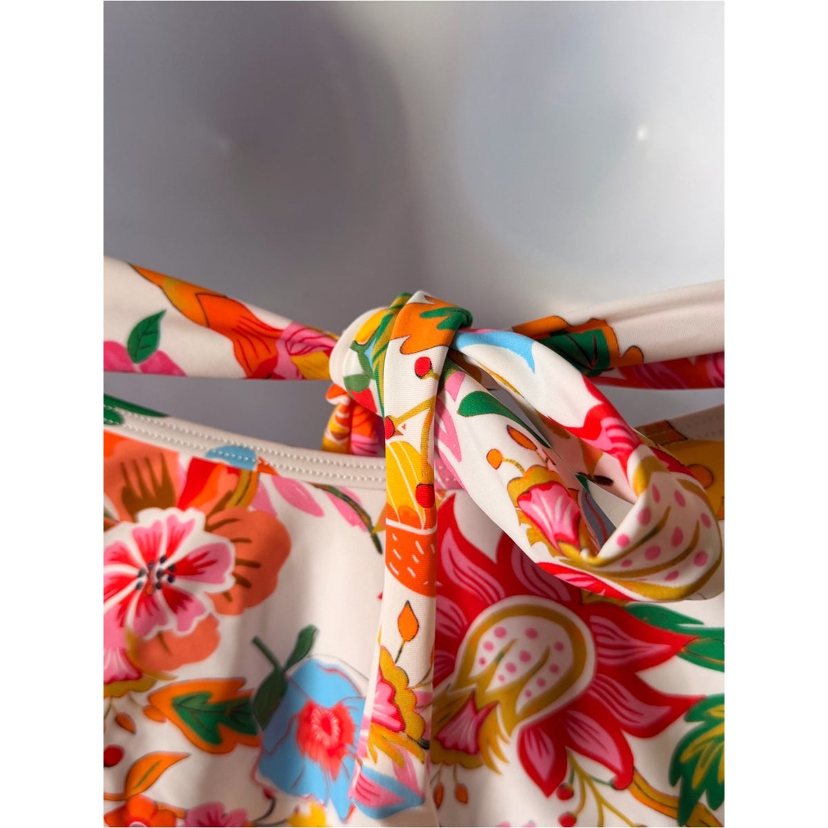 Cupshe One Piece Swimsuit Floral Halter Tie Back Cutout NWT Size Small