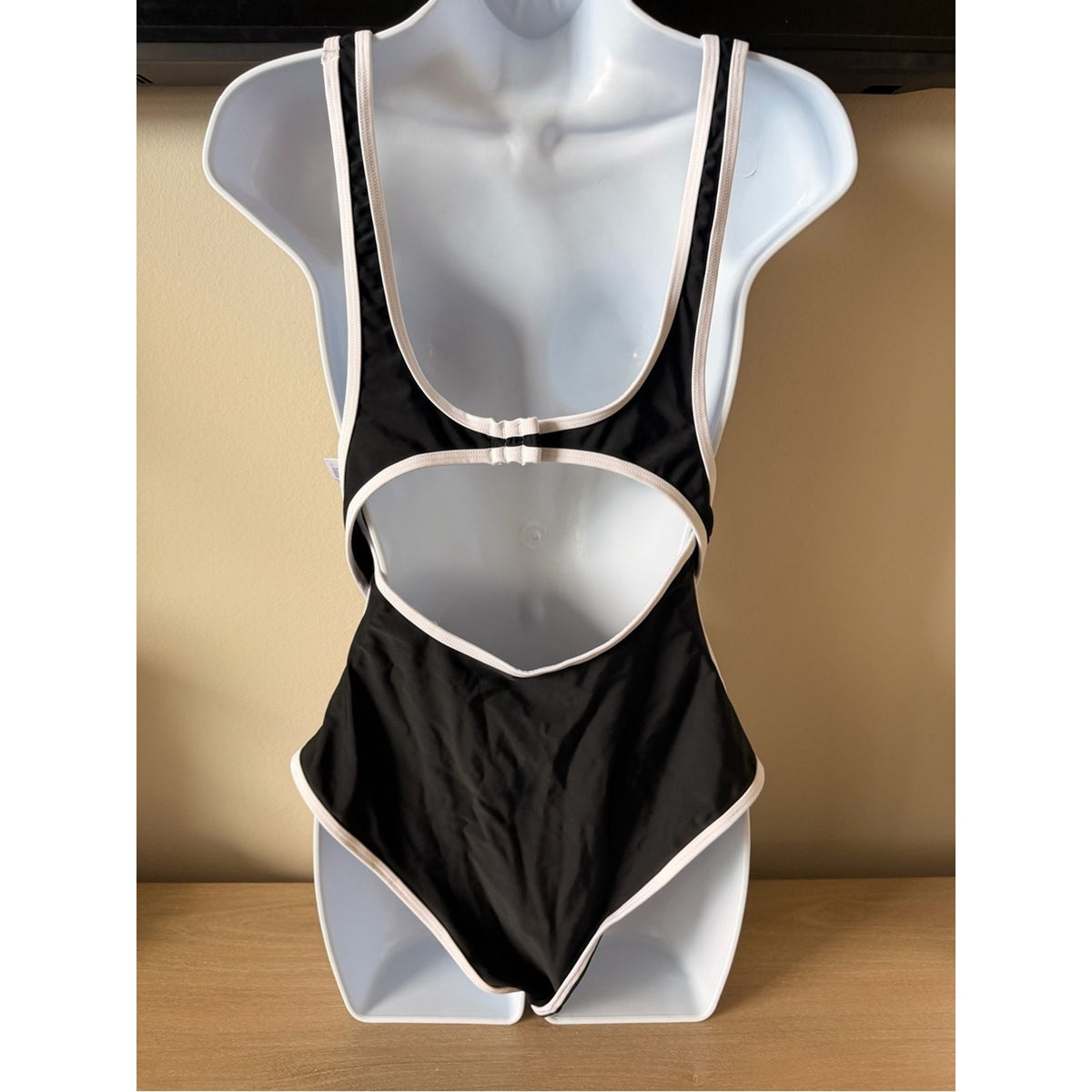 Cupshe One Piece Swimsuit Black White Trim Cutout Open Back NWT Size Medium
