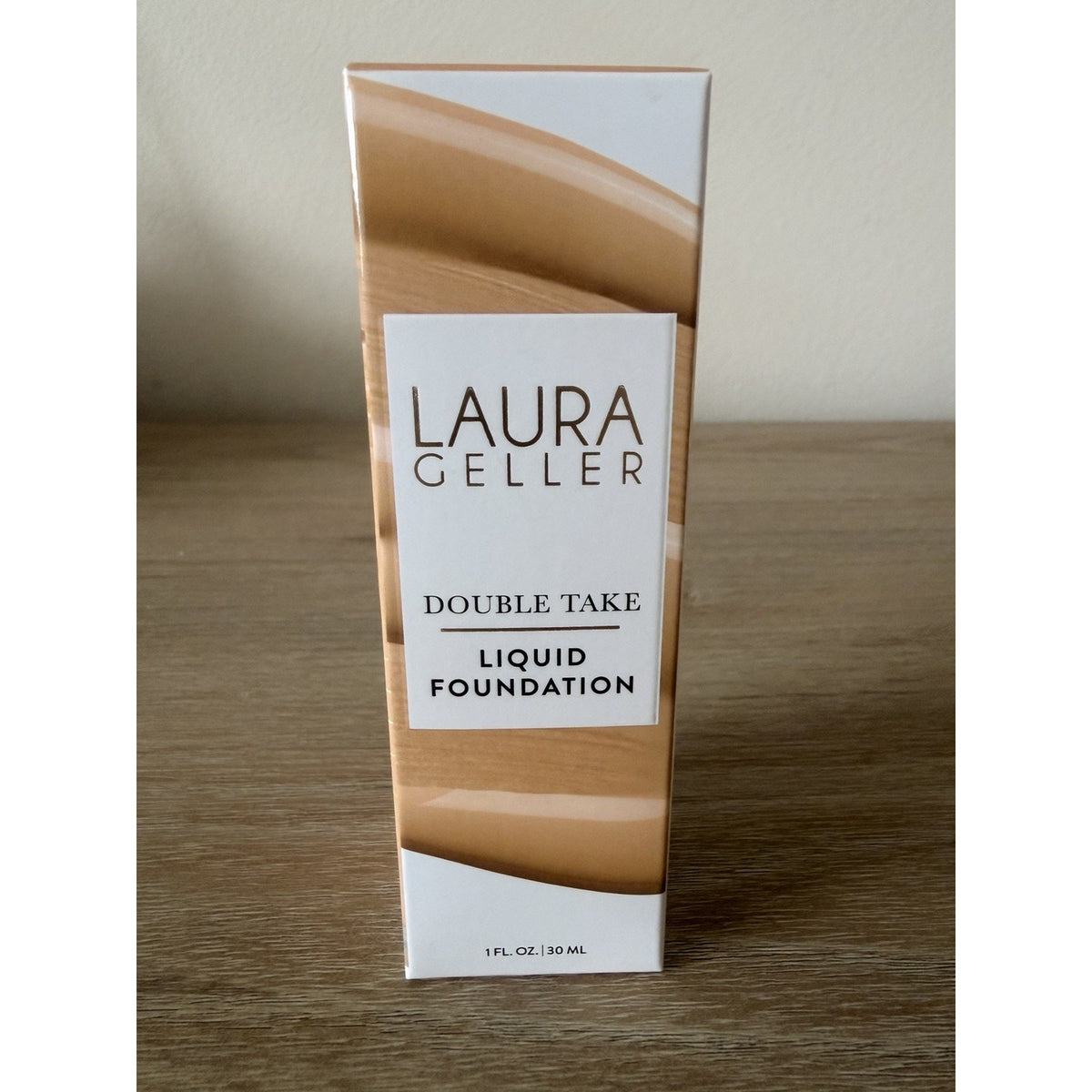 Laura Geller Double Take Liquid Foundation Light 1 oz 30ml New Sealed Box
