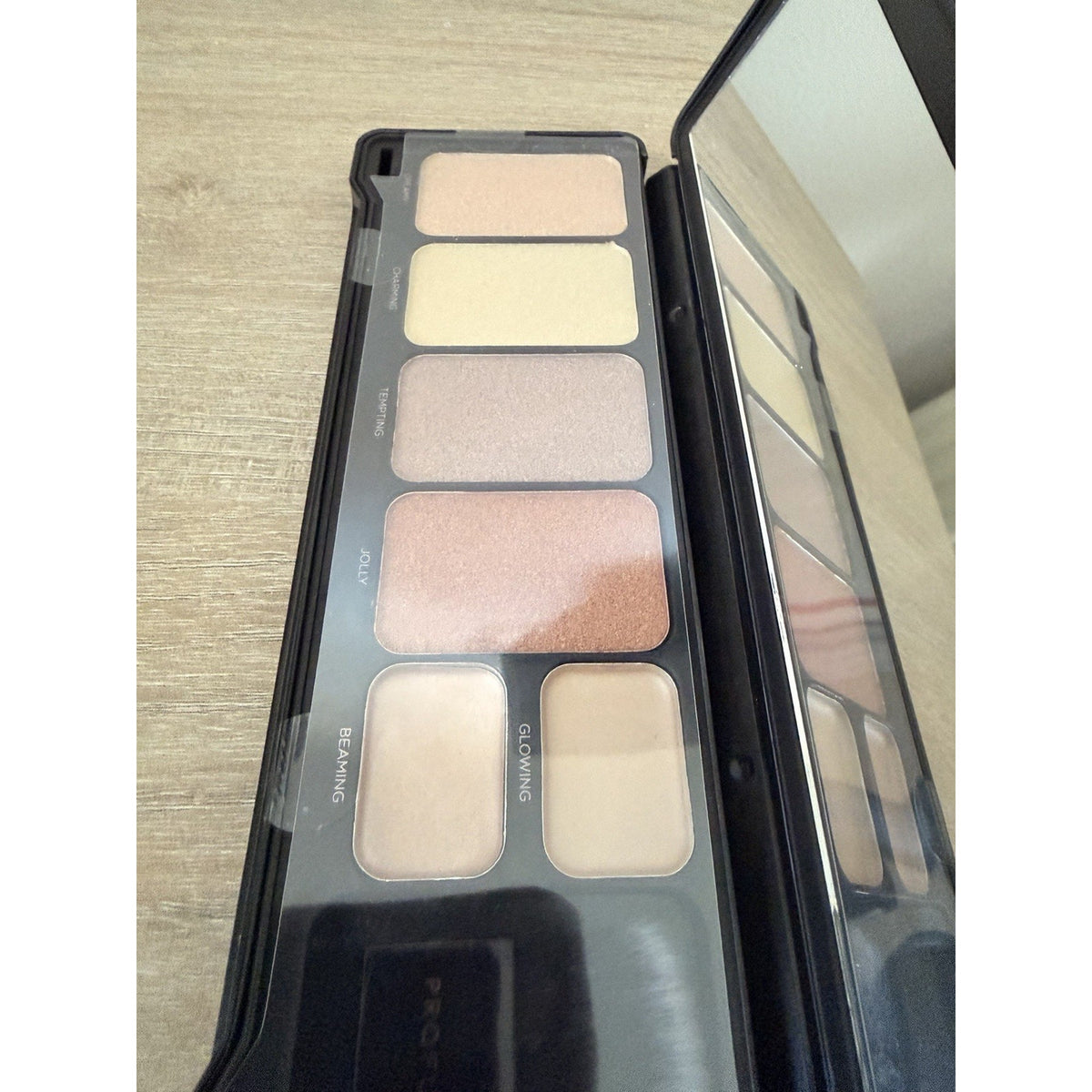 Profusion Highlight Makeup Palette Glow Kit Highlighter Set New