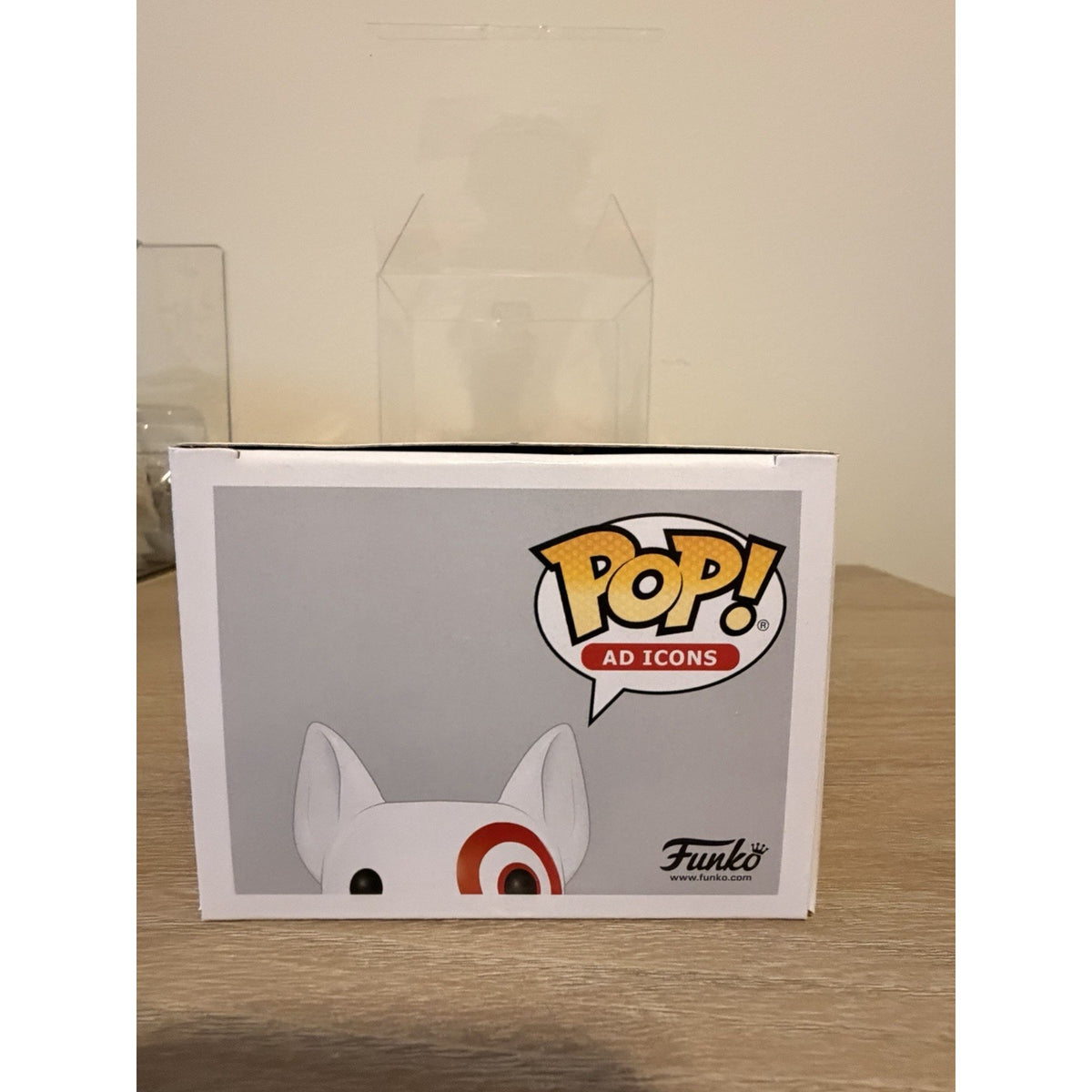 Funko Pop Bullseye 05 Flocked Target Exclusive Ad Icons w/ Protector