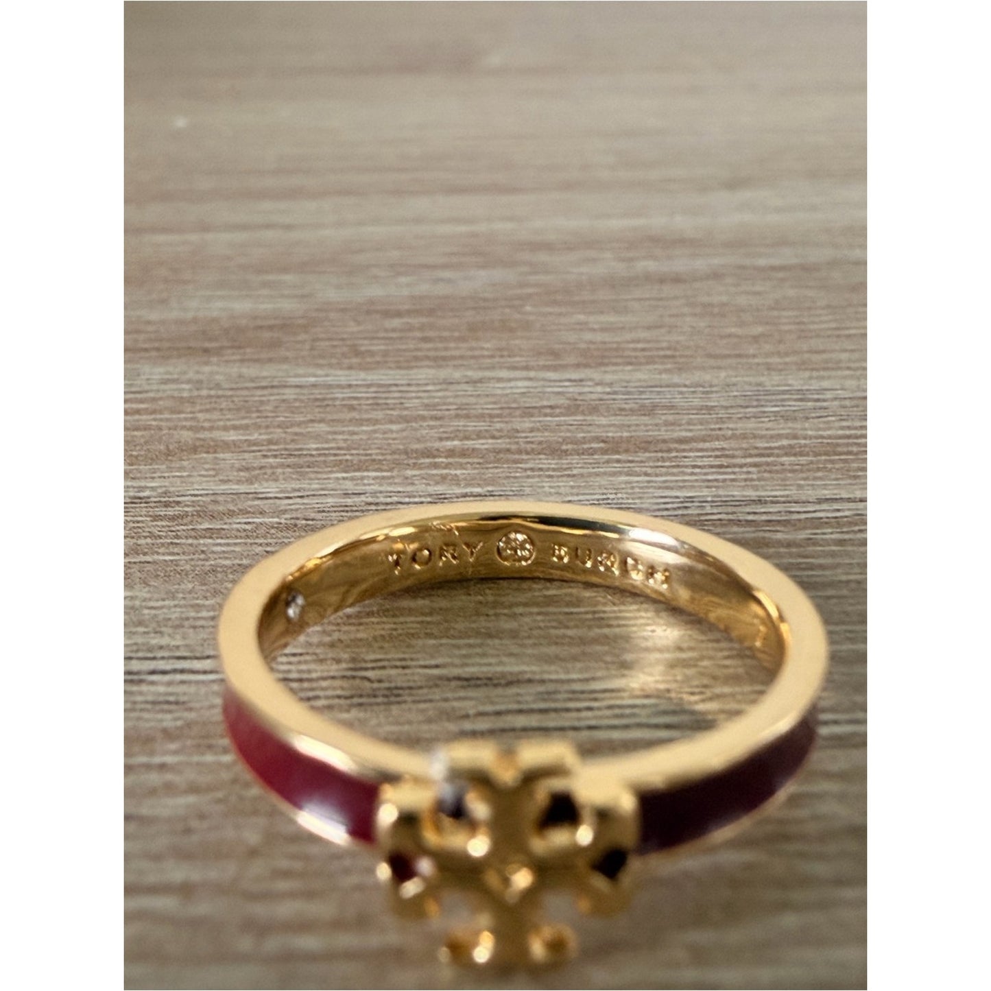 Tory Burch Burgundy Enamel Logo Ring Gold Tone Size 7 New