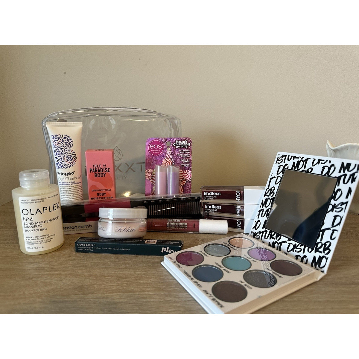 Beauty Bundle Olaplex Briogeo JOAH Nexxt Makeup Bag EOS Isle Paradise 12 Pieces
