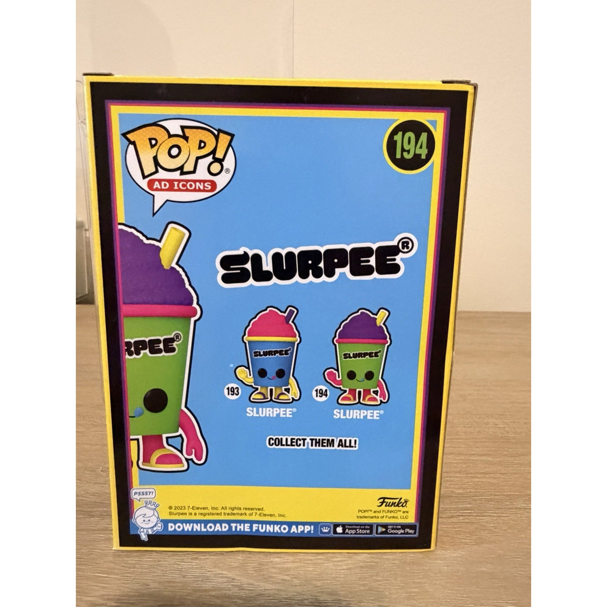 Funko Pop Slurpee 194 7-Eleven Exclusive Green Cup Ad Icons w/ Protector