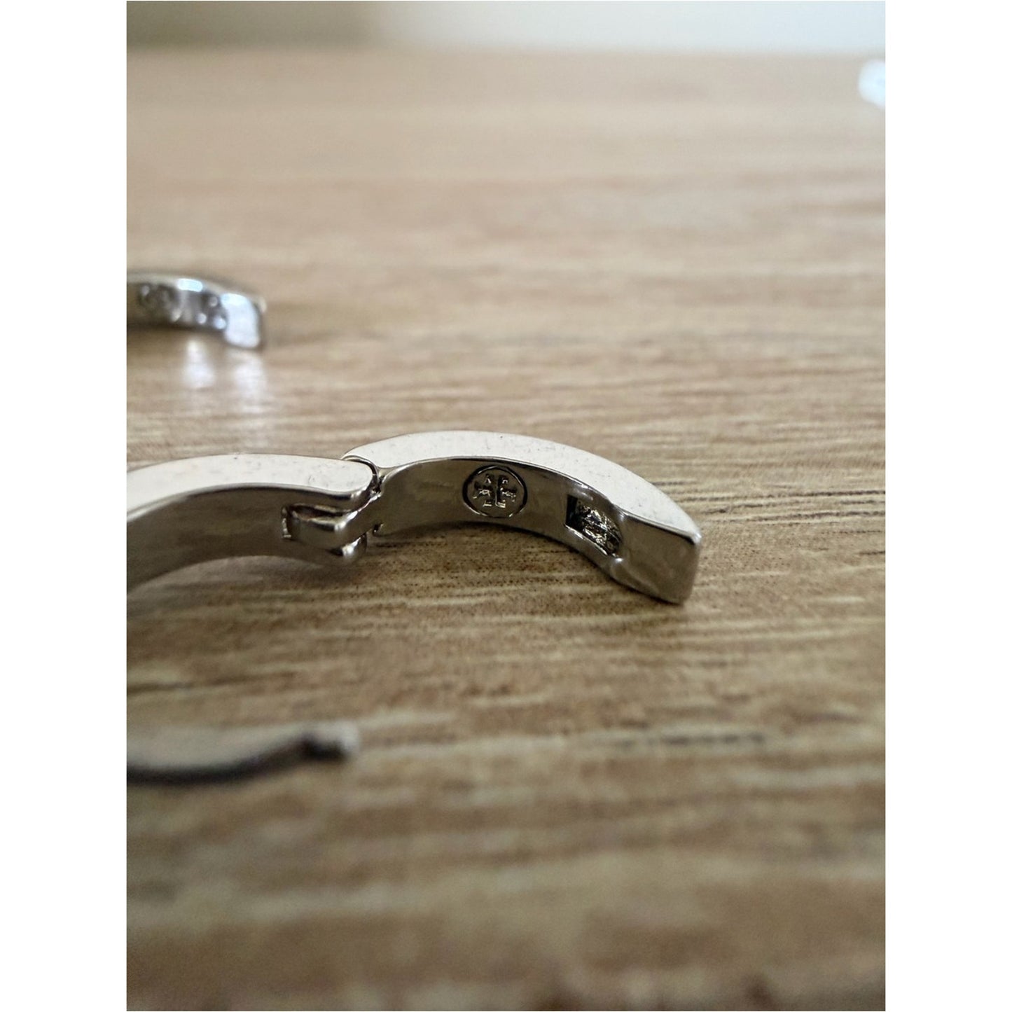 Tory Burch Kira Silver Tone Green Enamel Logo Huggie Hoop Earrings