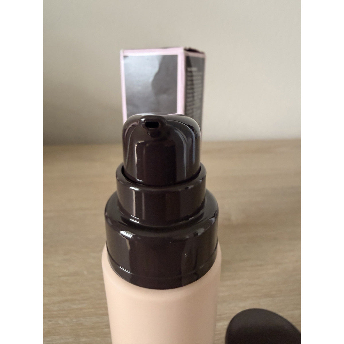 Flesh Pure Flesh Liquid Foundation 04 Sugar Warm Peach 1oz New Open Box