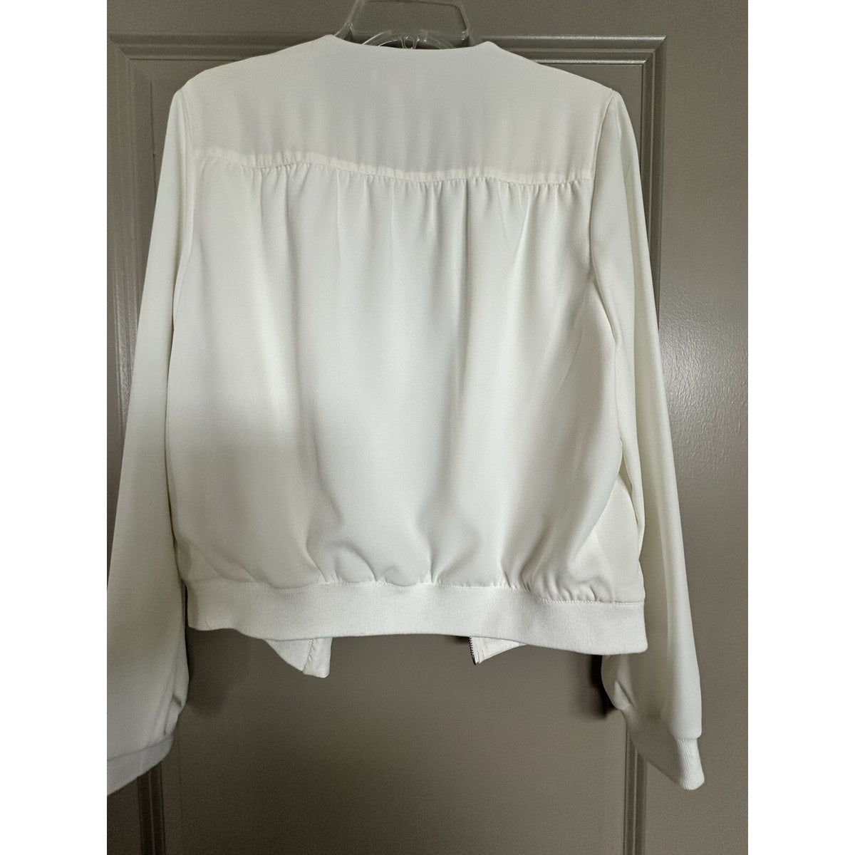 Women’s White Zipper Jacket Laundry By Shelli Segal Size 8
