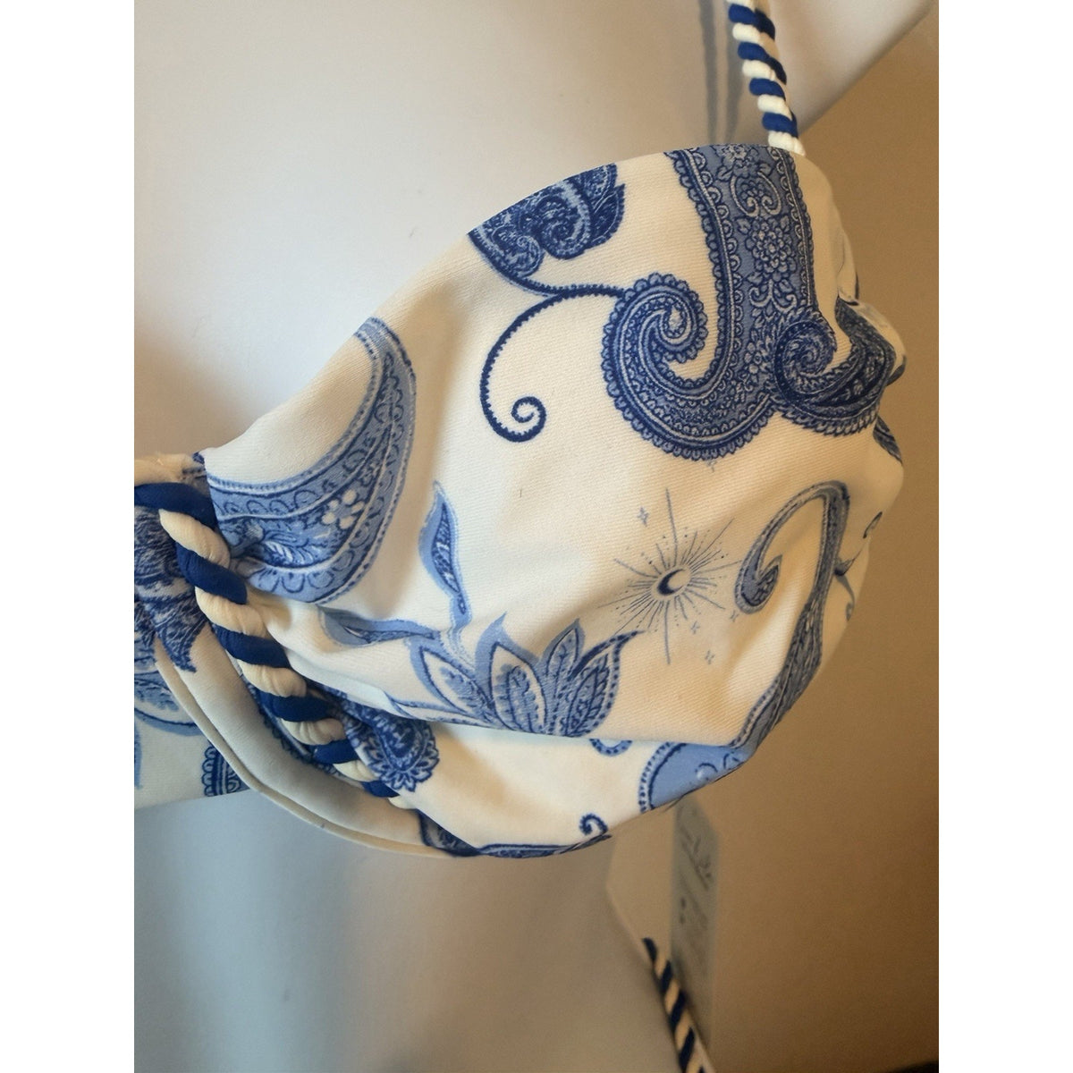 Cupshe Bikini Set M Blue White Paisley Underwire Rope Strap Swimsuit NWT