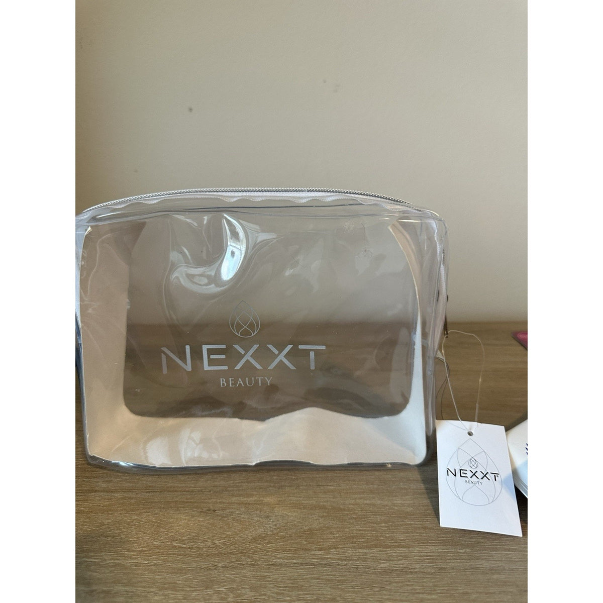 Beauty Bundle Olaplex Briogeo JOAH Nexxt Makeup Bag EOS Isle Paradise 12 Pieces