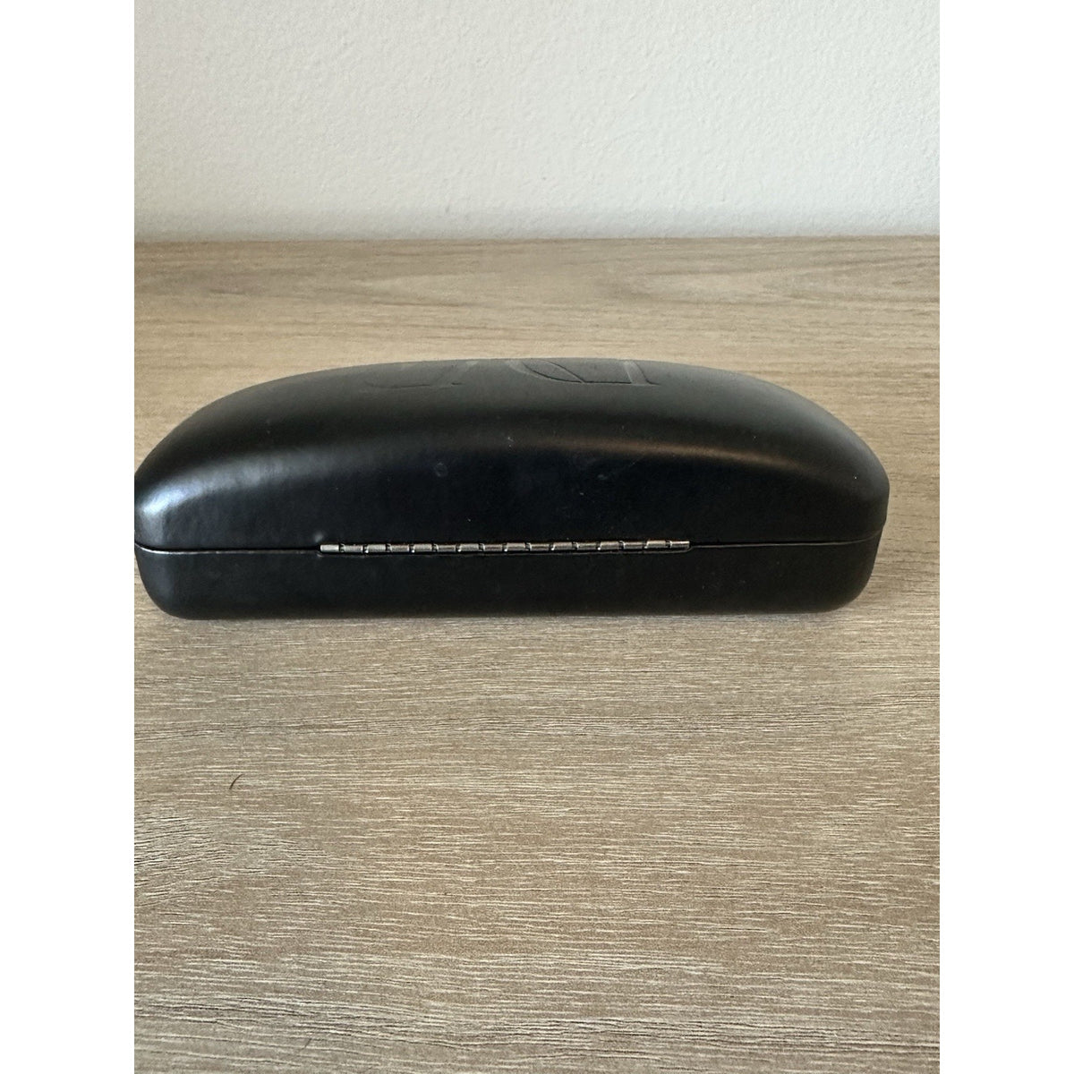 DVF Diane Von Furstenberg Sunglasses Case Black Pink Interior Hard Case
