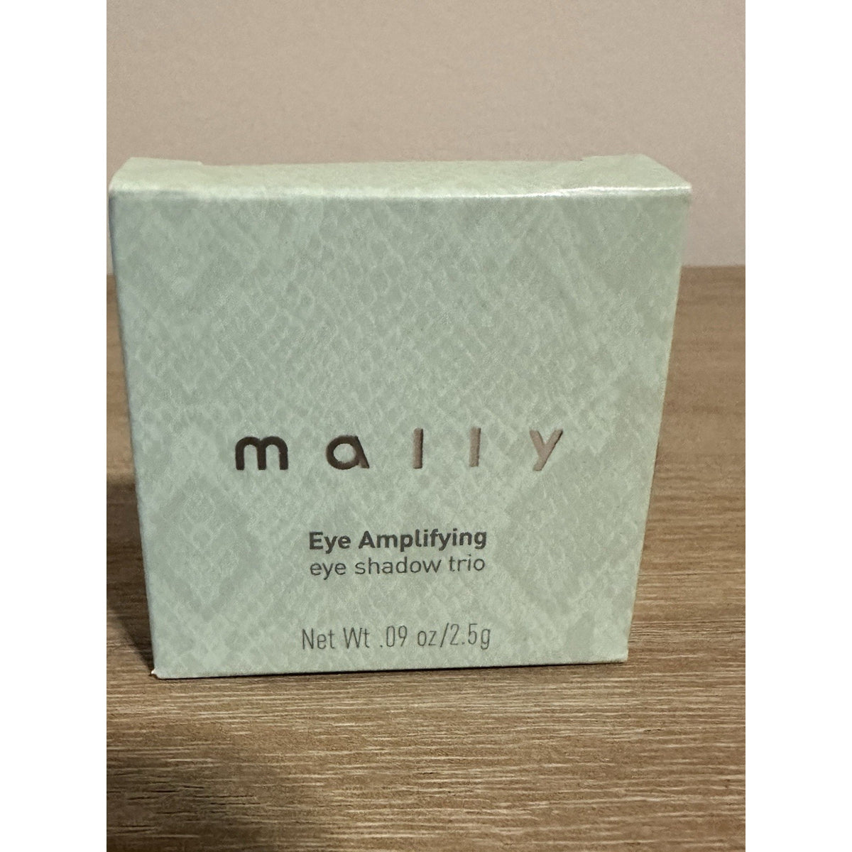 Mally Eye Amplifying Eyeshadow Trio Gilded Gold Plum Bronze With Box