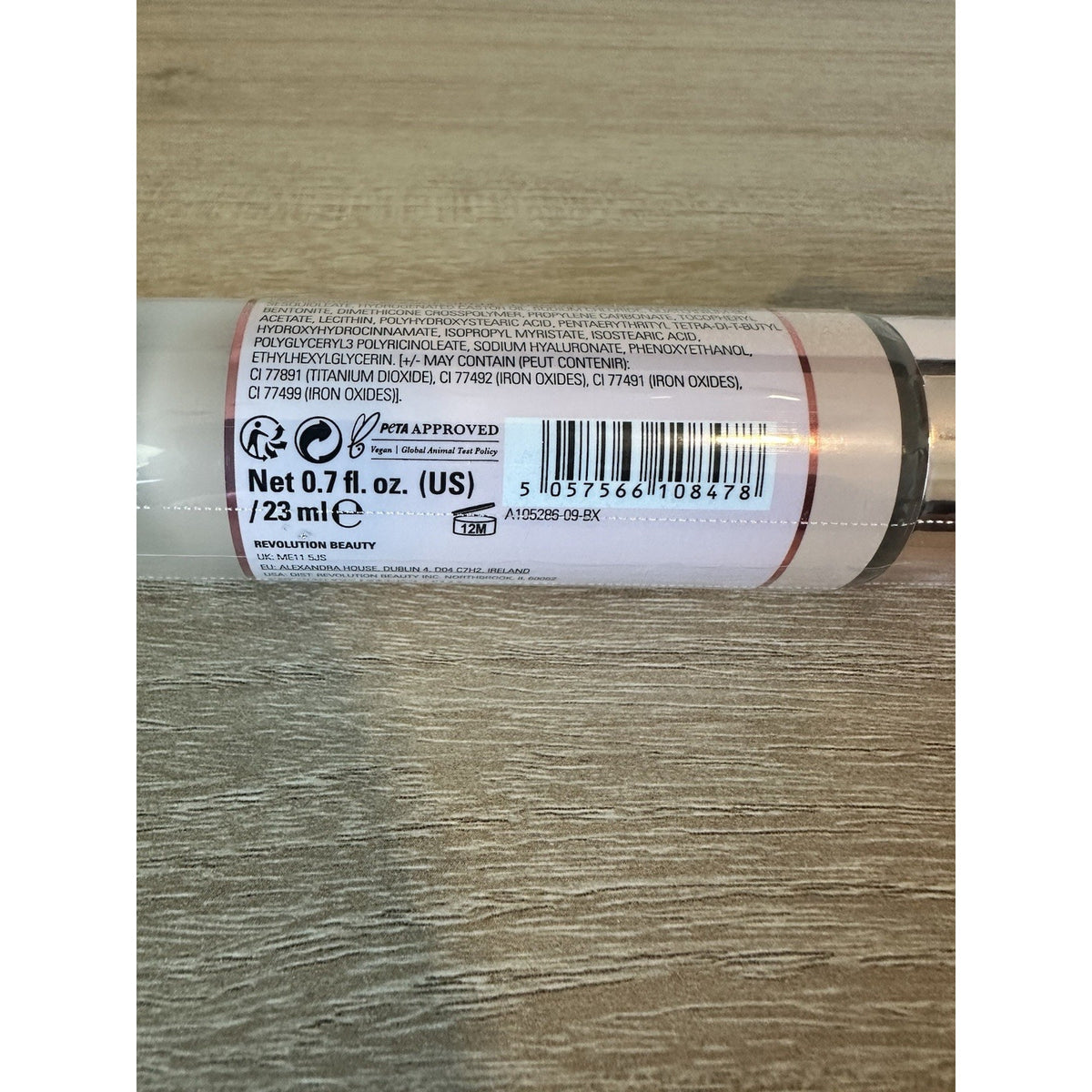Makeup Revolution Conceal & Hydrate Foundation F6 Radiance 0.7oz NEW