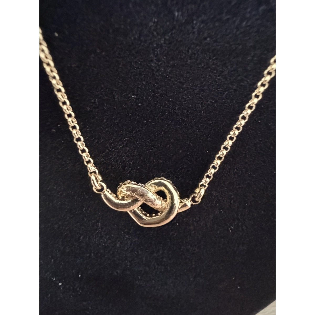 Kate Spade Double Heart Necklace Gold Tone Rhinestone Pendant Adjustable