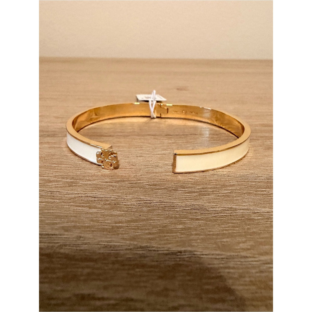 Tory Burch Kira Enamel Bracelet Ivory Gold Bangle Medium New