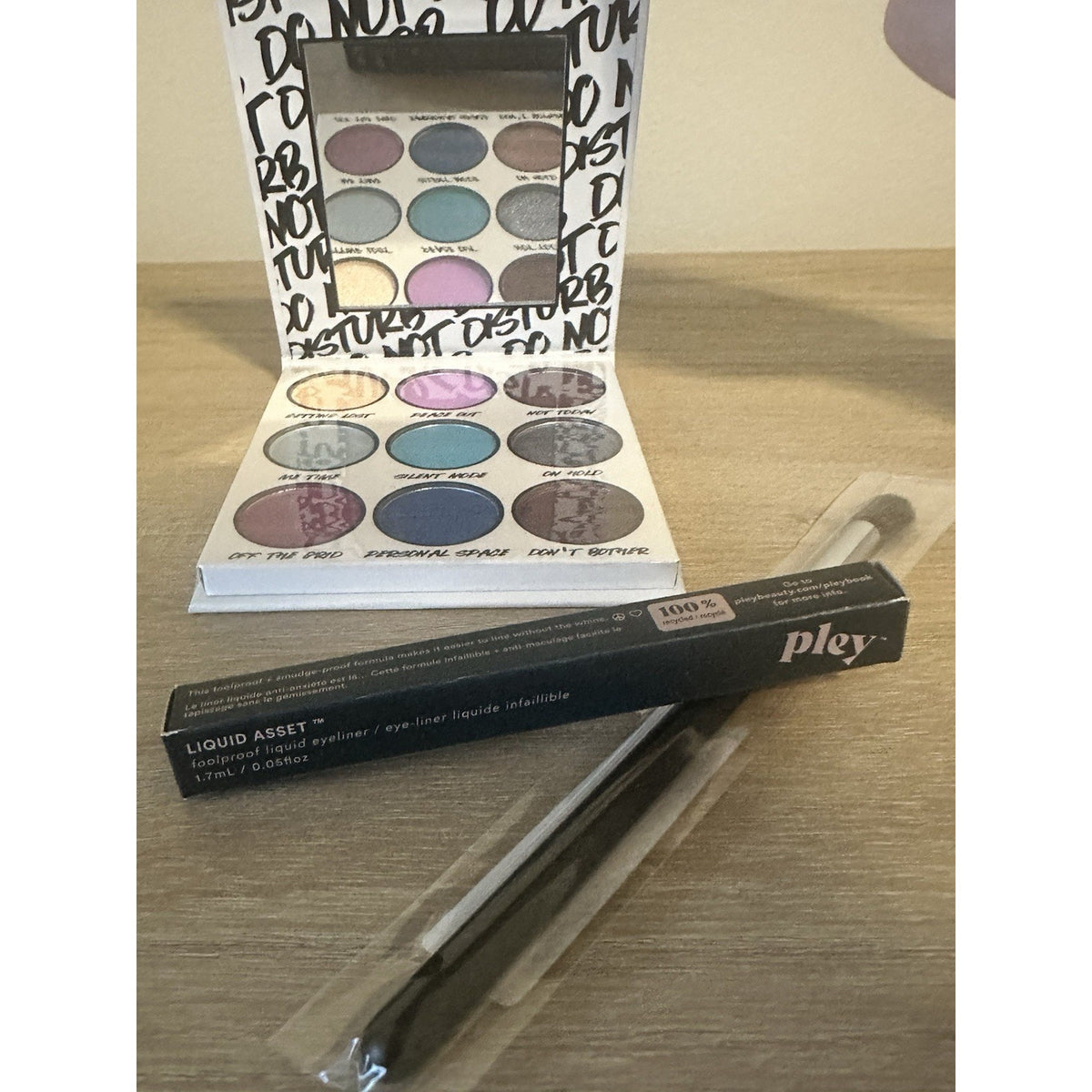 BH Cosmetics Do Not Disturb Palette + Morphe Brush + Pley Liquid Eyeliner