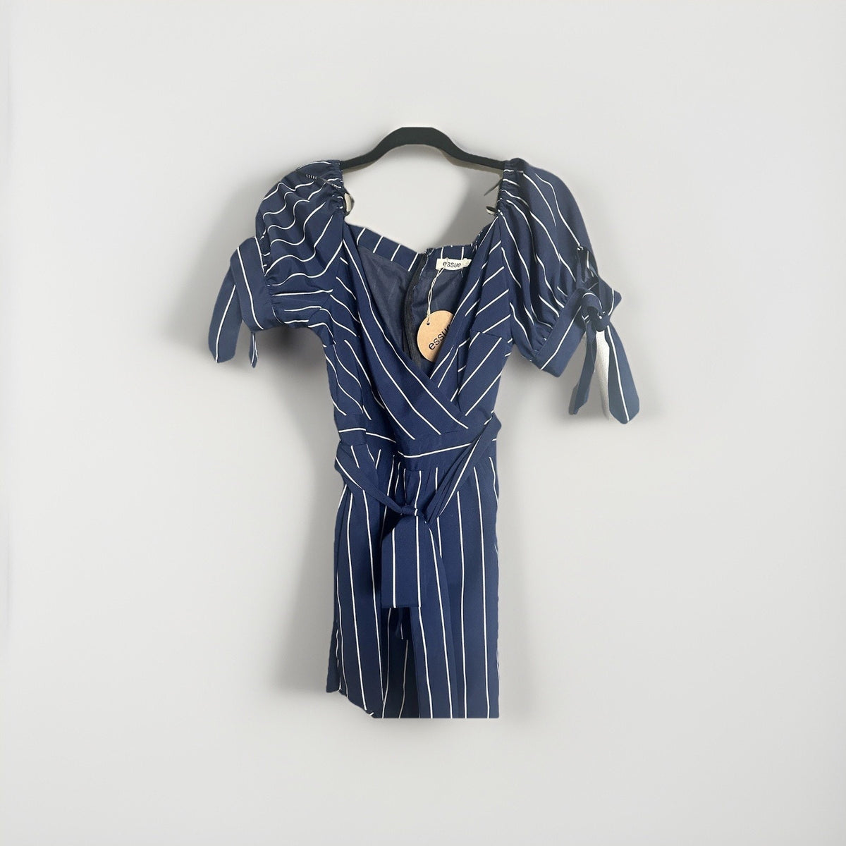 Essue Pinstriped Romper — Women’s Size Large (Runs Small) summer casual romper