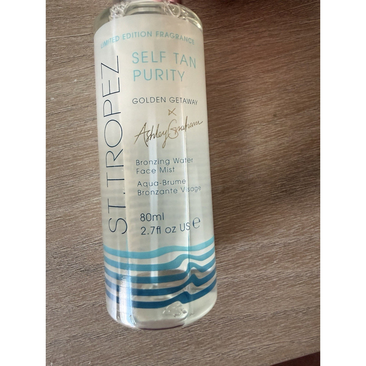 St Tropez x Ashley Graham Golden Getaway Self Tan 3 Pc Mousse Mist Mitt