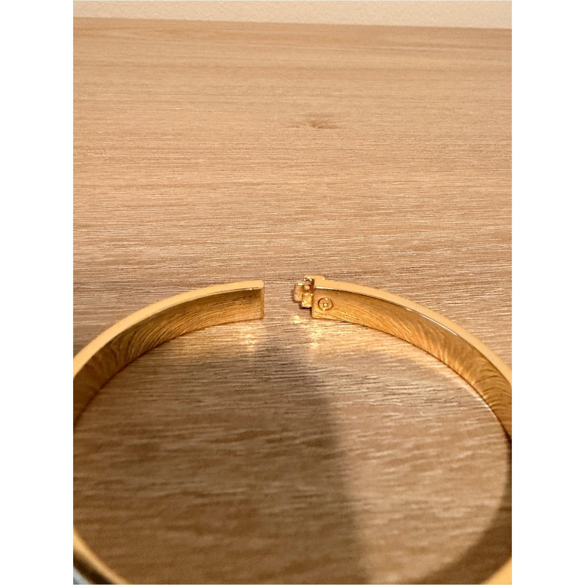Tory Burch Kira Enamel Bracelet Ivory Gold Bangle Medium New